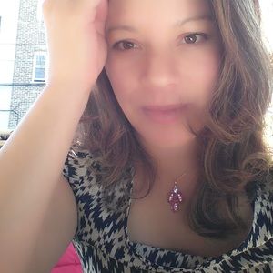 Meet your Posher, Maribel